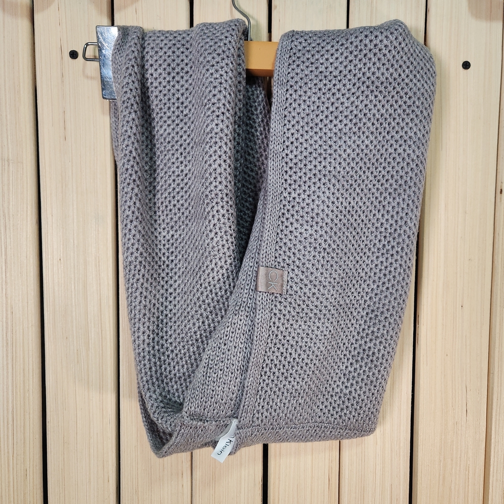 Calvin Klein Infinity Scarf Gray Knit